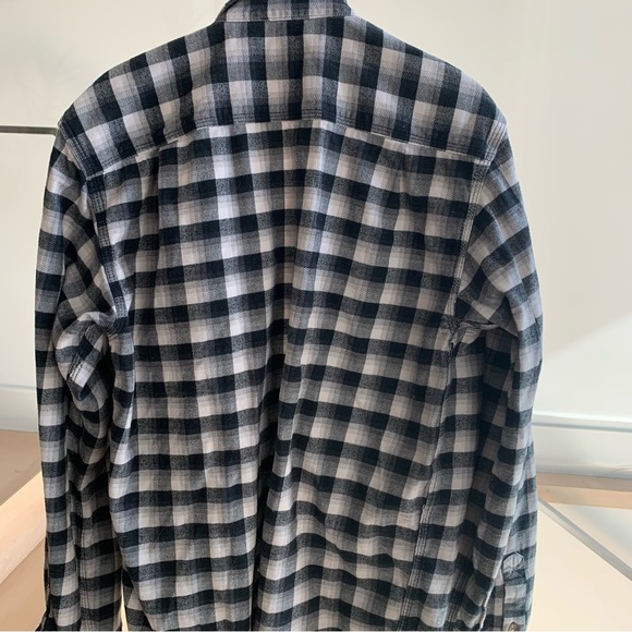 Carhartt Long Sleeve Button up Shirt - Picture 4 of 4